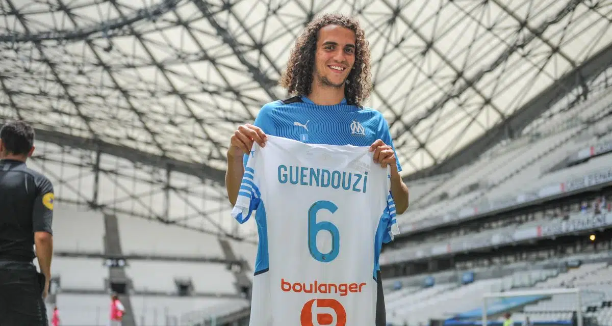 Guendouzi footballeur international français et milieu de terrain à l'Olympique de Marseille