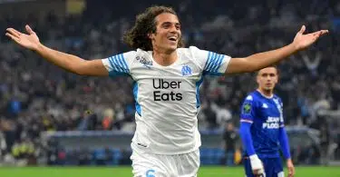 Mattéo Guendouzi footballeur international français et milieu de terrain à l'Olympique de Marseille