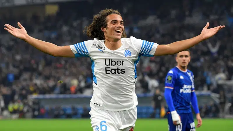 Mattéo Guendouzi footballeur international français et milieu de terrain à l'Olympique de Marseille